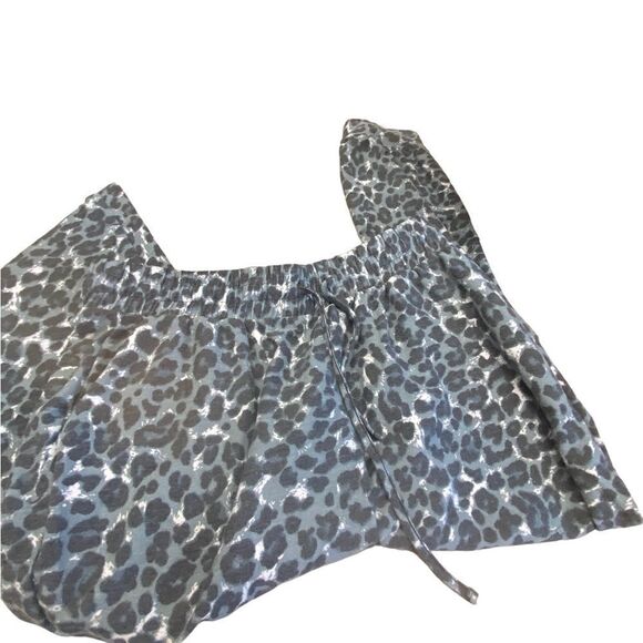 Zenana size 1X cheetah print joggers excellent condition - Picture 2 of 2